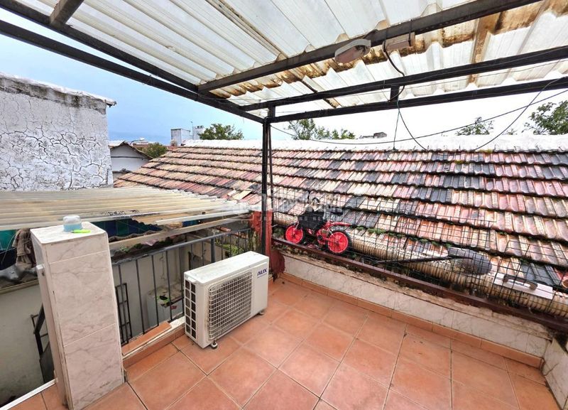 Foto 0b19b417-0f53-4364-aca3-291f38bda9de. Casa aparellada a Campo de la Verdad - Miraflores Córdoba