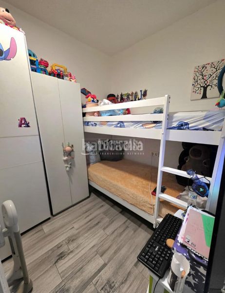 Foto 596f2227-954b-40c6-9db5-747fe60d0f5b. Casa aparellada a Campo de la Verdad - Miraflores Córdoba