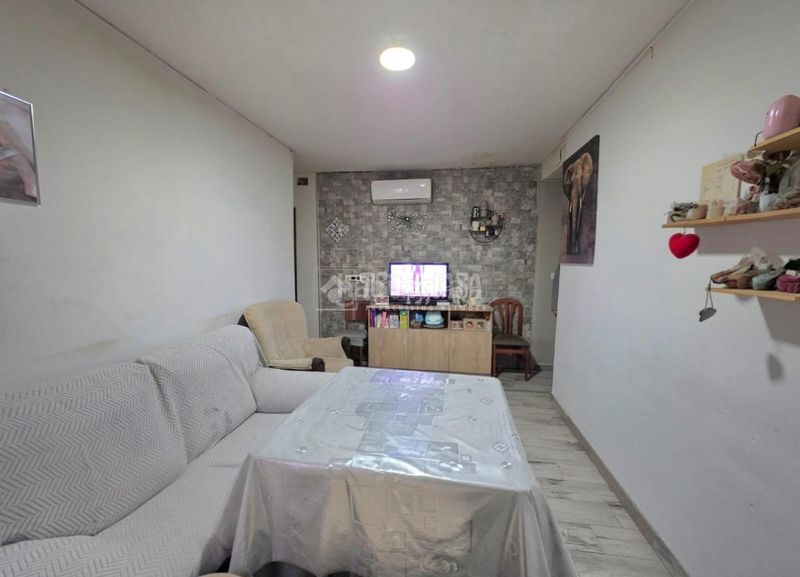 Foto 7a2b63d2-a1ca-41ef-a5a0-98849eb43014. Casa aparellada a Campo de la Verdad - Miraflores Córdoba