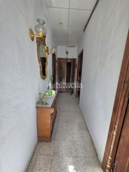 Foto 9865380c-1b46-4ced-9396-ed7a1144c9e3. Casa aparellada a Campo de la Verdad - Miraflores Córdoba