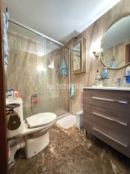 Foto c8ce86e6-c761-47dd-8d6e-faa6a4d1e4c1. Pis amb aparcament a Centro Córdoba