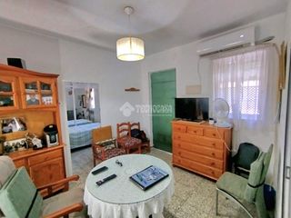 Casa aparellada a Campo de la Verdad - Miraflores