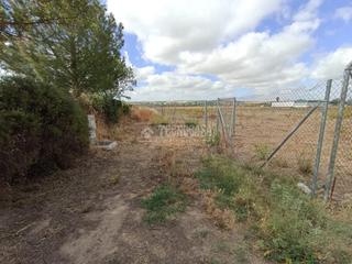 Propriété à El Higuerón. Terrenos en venta en cordoba