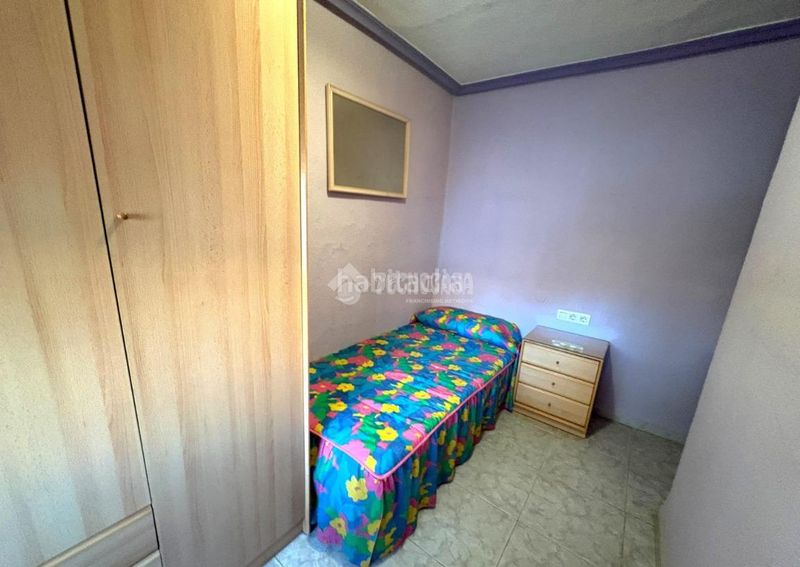 Foto cf83793e-7407-4cd5-9c4c-645ac4318251. Casa aparellada a Sector Sur Córdoba