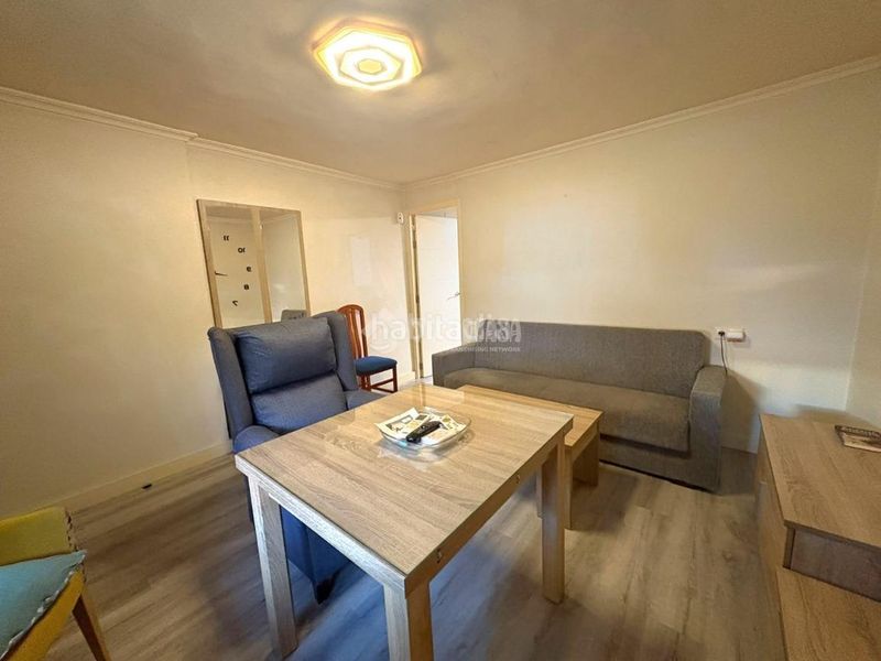 Foto f6cd8d4b-418b-47b2-ba3d-2e351c6143c3. Casa aparellada a Sector Sur Córdoba