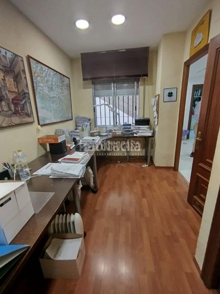 Foto fdf1953f-eef4-4dde-89c0-6f15ec83608d. Local comercial a Centro Córdoba