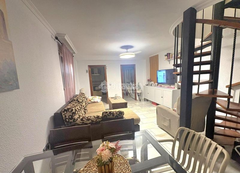 Foto 466c199f-8f0b-4b71-9386-1615487b6aed. Casa aparellada a Sector Sur Córdoba