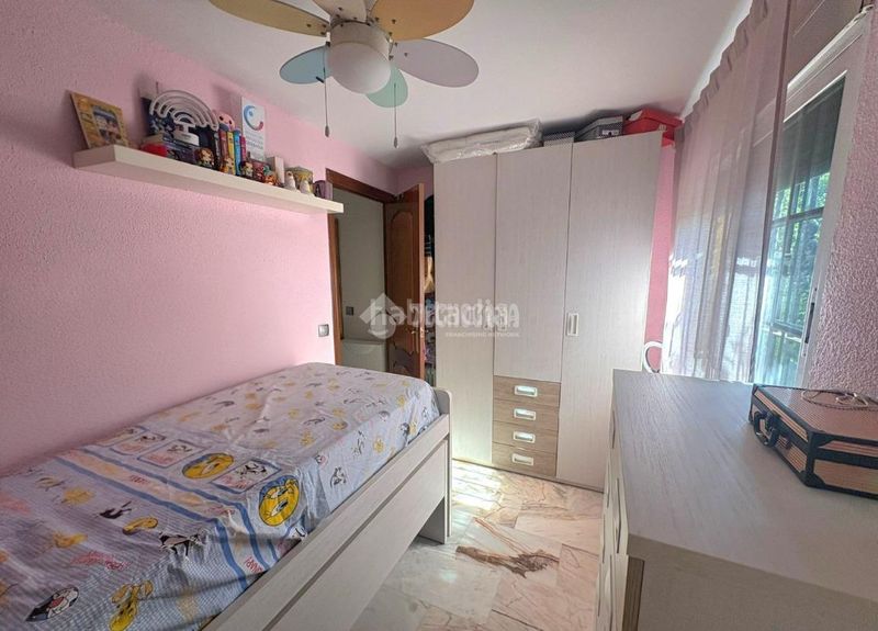 Foto b2e80476-c9c1-4ddc-a73f-0674f4d1d83c. Casa aparellada a Sector Sur Córdoba