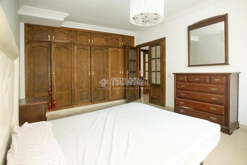 Foto 983f26c2-c02c-4d58-806d-d5c21802981c. Casa aparellada amb calefacció a puerto de Garrucha Garrucha