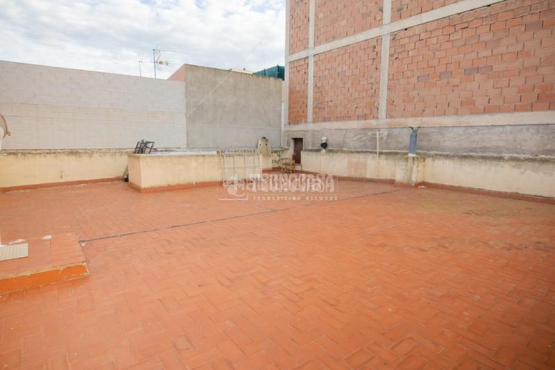 Foto dfd61998-1029-4949-a7da-f373c54fdb9a. Casa aparellada amb calefacció a puerto de Garrucha Garrucha