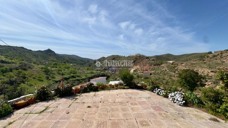 Foto 03cdf52e-27b8-4b0e-b784-84bbd84c7980. Casa a Turre
