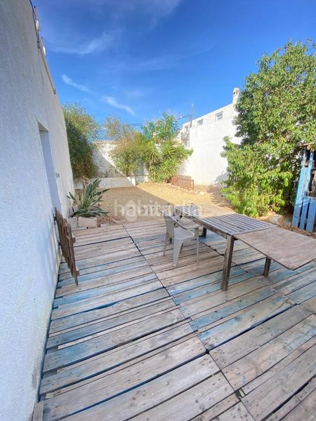 Foto 6387e5e1-2804-4096-bece-50221a0a685c. Casa aparellada amb calefacció a Turre