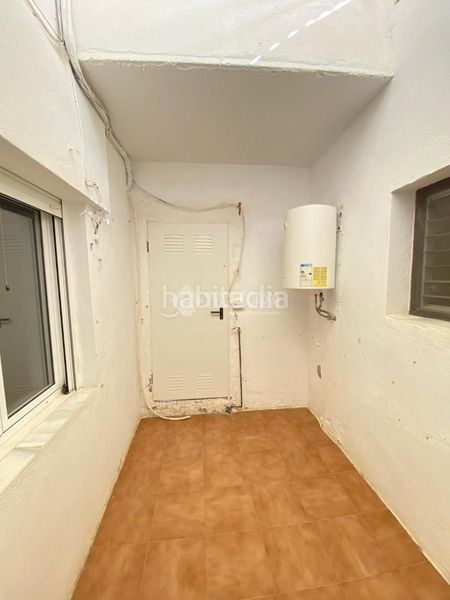 Foto ad1500de-358a-4c00-9c6a-b6542059c85f. Casa aparellada amb calefacció a Turre