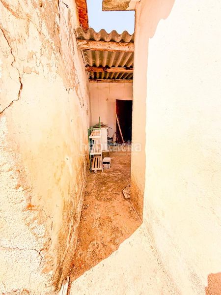 Foto b040fecc-a7b0-445a-a467-95e610c050ee. Casa aparellada a Gallardos (Los)