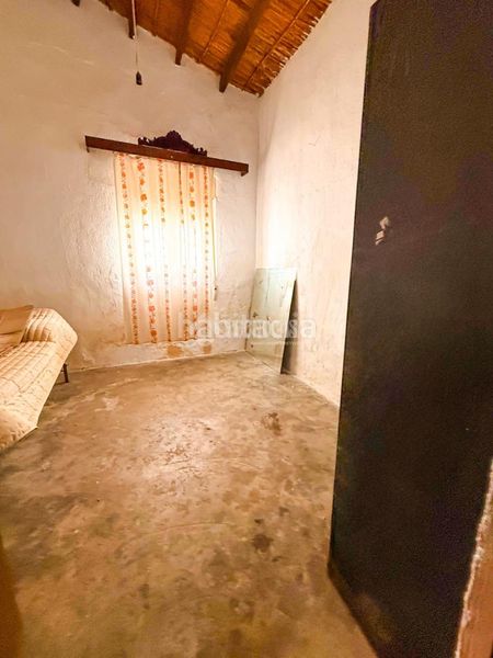 Foto d1cfba98-d50a-44f0-8bd5-25b0f0f86dde. Casa aparellada a Gallardos (Los)