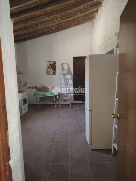 Foto 209b308d-3a18-4da0-9ea9-3050b65a0eb8. Masia a Gallardos (Los)