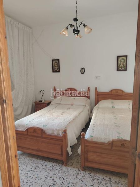 Foto 92b2fcf0-a91f-4350-8227-c0a83aa4f85f. Masia a Gallardos (Los)