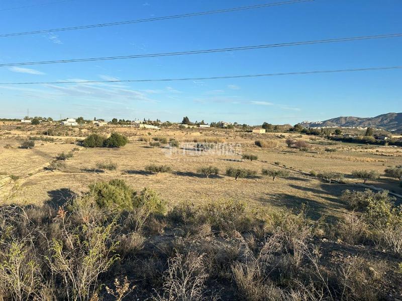 Foto f29b7955-0ed5-4110-a343-e708d74e4358. Finca rústica terrenos en venta en Turre