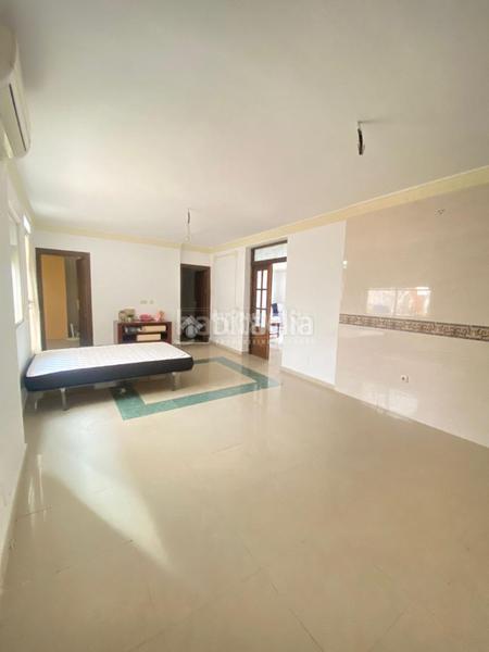 Foto c6945260-fe93-4a0b-b77b-111a676cfe64. Casa pareada casa en venta en puerto de Garrucha Garrucha