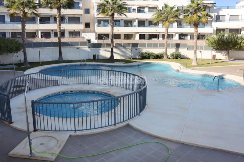 Foto 8f5e3de8-ddd0-40fd-afc7-3b7999c64ce4. Piso  en venta en Las Escobetas Garrucha