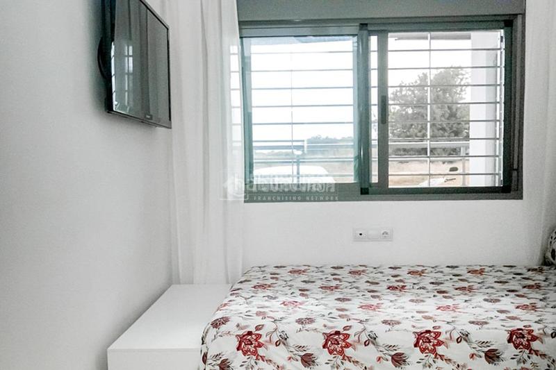 Foto 24a1c7f3-9428-41b0-a7ce-99adec9912b4. Piso  en venta en Las Escobetas Garrucha