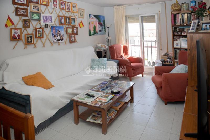 Foto 332f6617-adfc-4b98-990a-7f96cb2f934e. Piso  en venta en playa de Garrucha Garrucha
