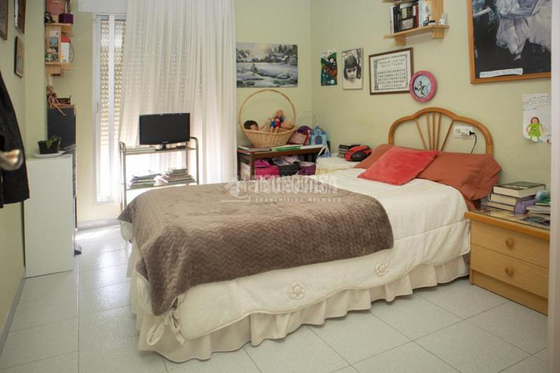 Foto c5ce2251-bfeb-4301-b474-fee2334920e1. Piso  en venta en playa de Garrucha Garrucha