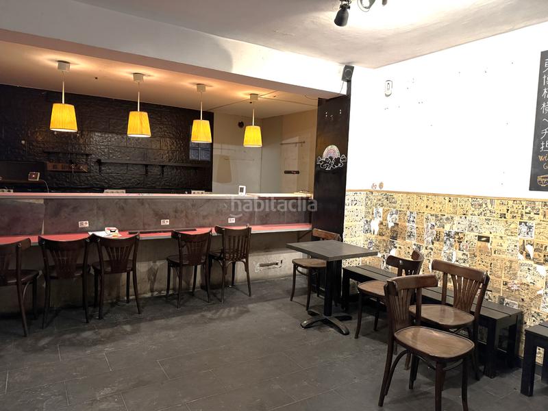 Foto b133ffab-9681-4f78-99e0-bfded7bc9f2b. Local comercial en carrer d'en gignàs 6 local en venta con licencia bar/restaurant en Barcelona