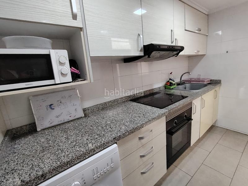 Foto 6ec0a6b3-f9c4-40a2-b9b3-c47937220a0a. Alquiler piso alquiler de piso estudiantes en la zona de benimaclet en Valencia