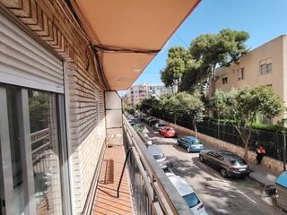 Lloguer Pis  Carrer de l'arquitecte arnau. Alquiler piso estudiantes en benimaclet