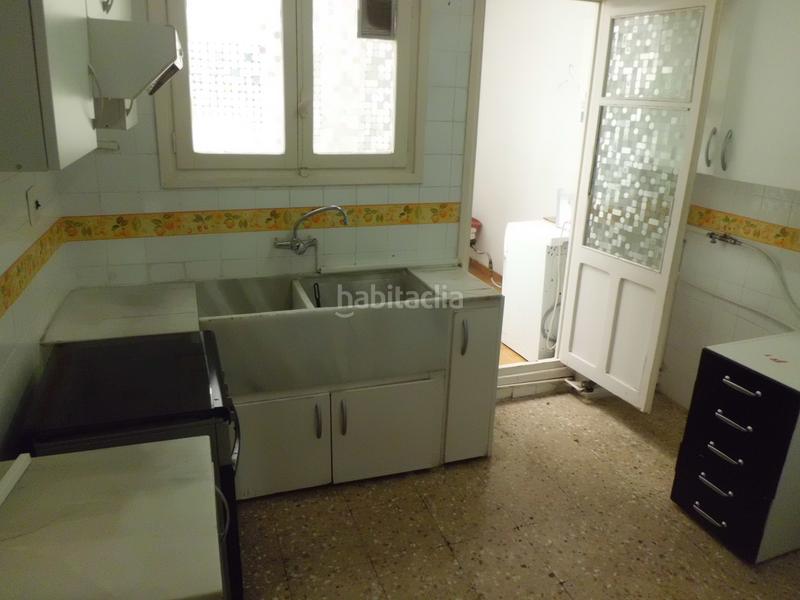 Foto d7bb5727-f1c3-4399-9153-452adce71a09. Lloguer pis a Malilla Valencia