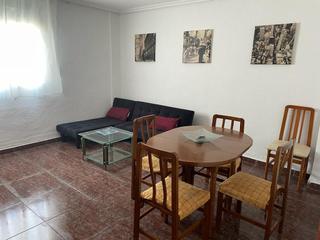 Pis  Carrer d'archena. Venta de piso en la olivereta
