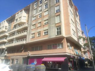 Etagenwohnung in Avenida morer 2. Excelente piso con patio y a estrenar en la avenida principal de