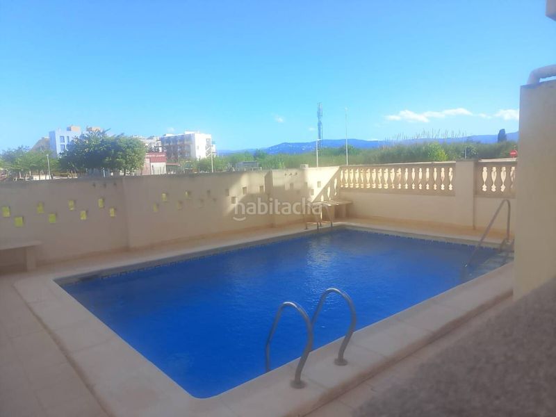 Foto 9c3ab0f1-c01b-4910-ad5d-75121015aaeb. Pis a avenida safor 3 a Guardamar