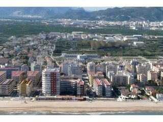 Terrain résidentiel  Calle camí dels campos. Parcela urbana a solo 250 metros del mar en daimús  oportunidad