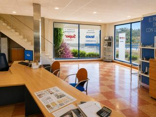 Rent Industrial building  Avenida alcodar. Nave comercial en alquiler en santa annaurbanitzacions46701