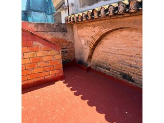 Reihenhaus  Calle sant antoni. Casa de pueblo con garaje en el centro de bellreguard  solo 73.0