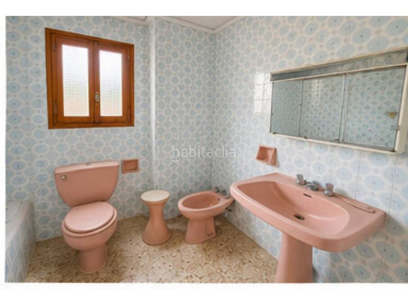 Foto d40fa229-81e0-4d0d-bfe7-e05c04210487. Casa adosada en calle san fernando 7 gran casa para dos familias o con muchas opciones en el centro en Oliva