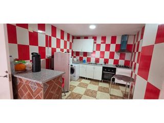 Casa adossada  Calle dau. Casa chaflan en beniopa para reformar pero con mucho potencial