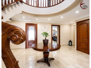 Reihenhaus  Calle jaume i 35. Una residencia única donde el lujo, la elegancia y la funcionali