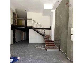 Miete Geschäftsraum  Calle tirant lo blanc. Se alquila gran local comercial en oliva  501,76 m