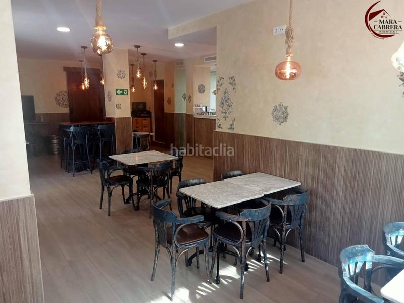 Foto 18ee6cce-78fc-47e7-9270-8b942e705eab. Local commercial dans Piles