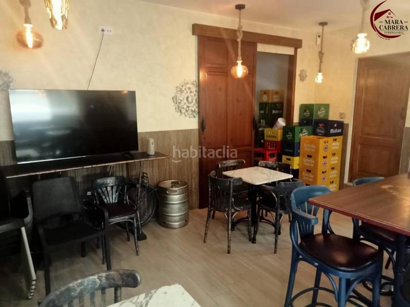 Foto 63e589f9-aec9-45b9-9b2a-b34e4d35df0b. Local commercial dans Piles