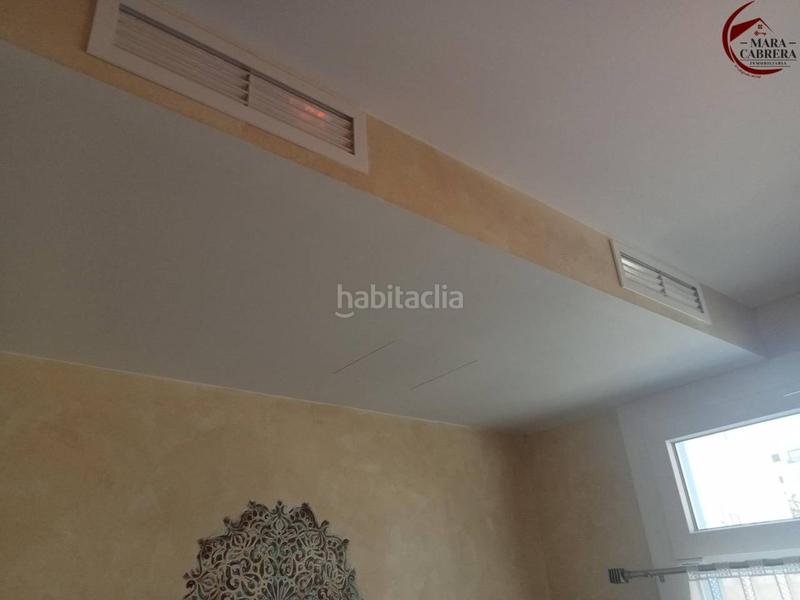 Foto bff5fcfe-a18b-4203-af2c-3623ffc029d0. Local commercial dans Piles