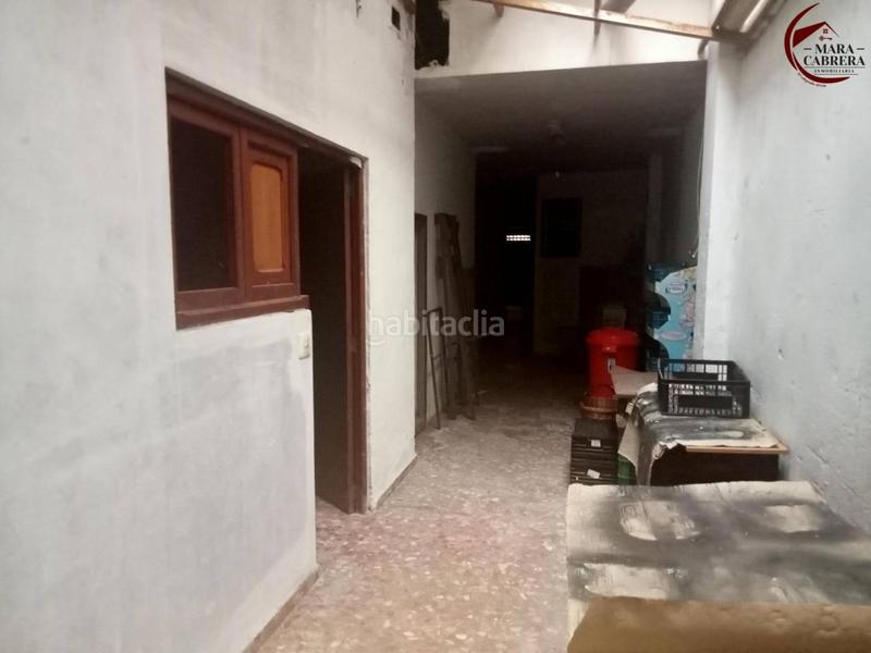 Foto 7cf8be61-267d-40d9-b09a-fb80d5786299. Local comercial a obispo juan osta 7 a Oliva pueblo Oliva