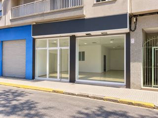 Local Comercial a Calle Gabriel Miro 36