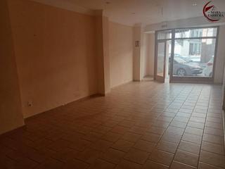 Local Comercial  Obispo juan osta. Local en venta en nucli urbà