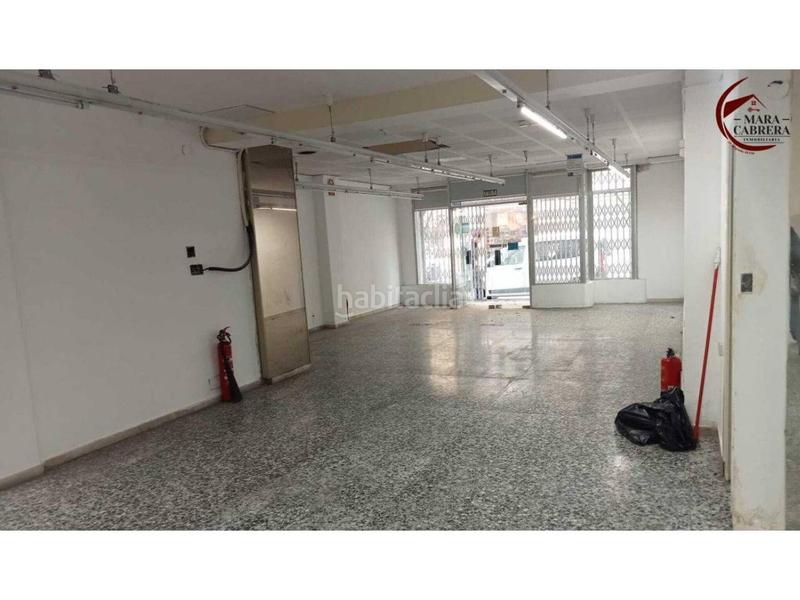 Foto 9eeb3e63-0f3f-45d8-a85a-d7e3491ee664. Local comercial a Plaza Elíptica - República Argentina Gandia