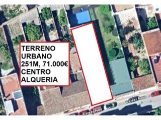 Finca rústica a Alqueria de la Comtessa (l´). Terreno urbano de 251 en alqueria de la condesa