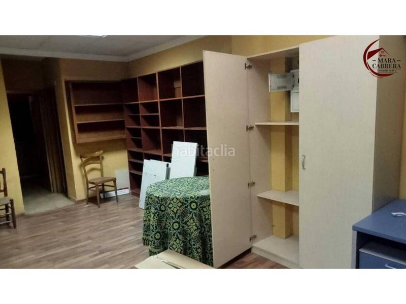 Foto 277bbce3-fd5b-46fd-be6e-faa6bff186cb. Location local commercial dans Oliva pueblo Oliva